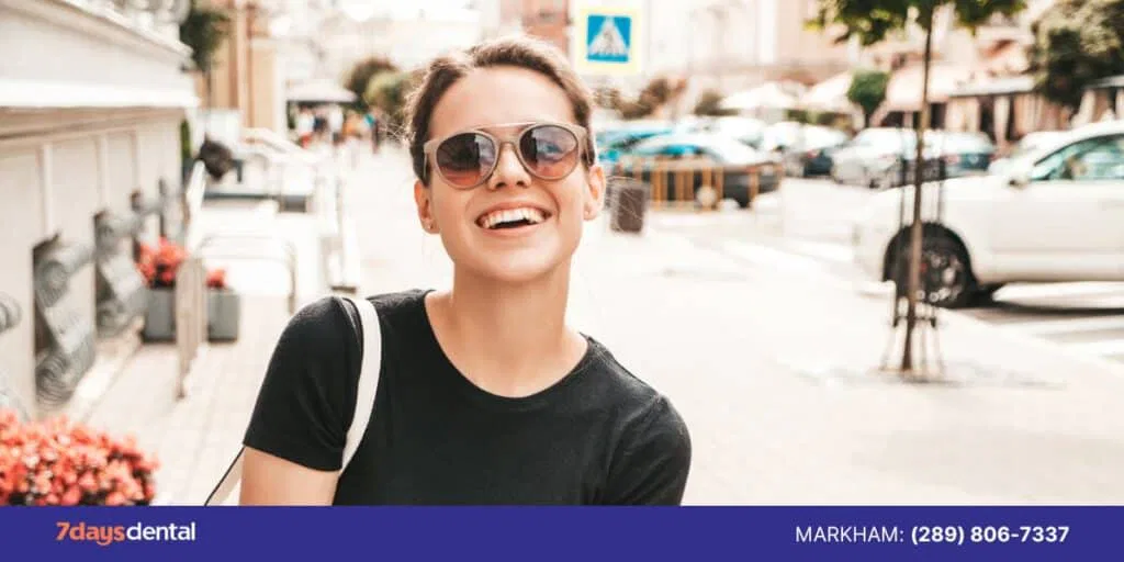 After a successful wisdom tooth extraction recovery check